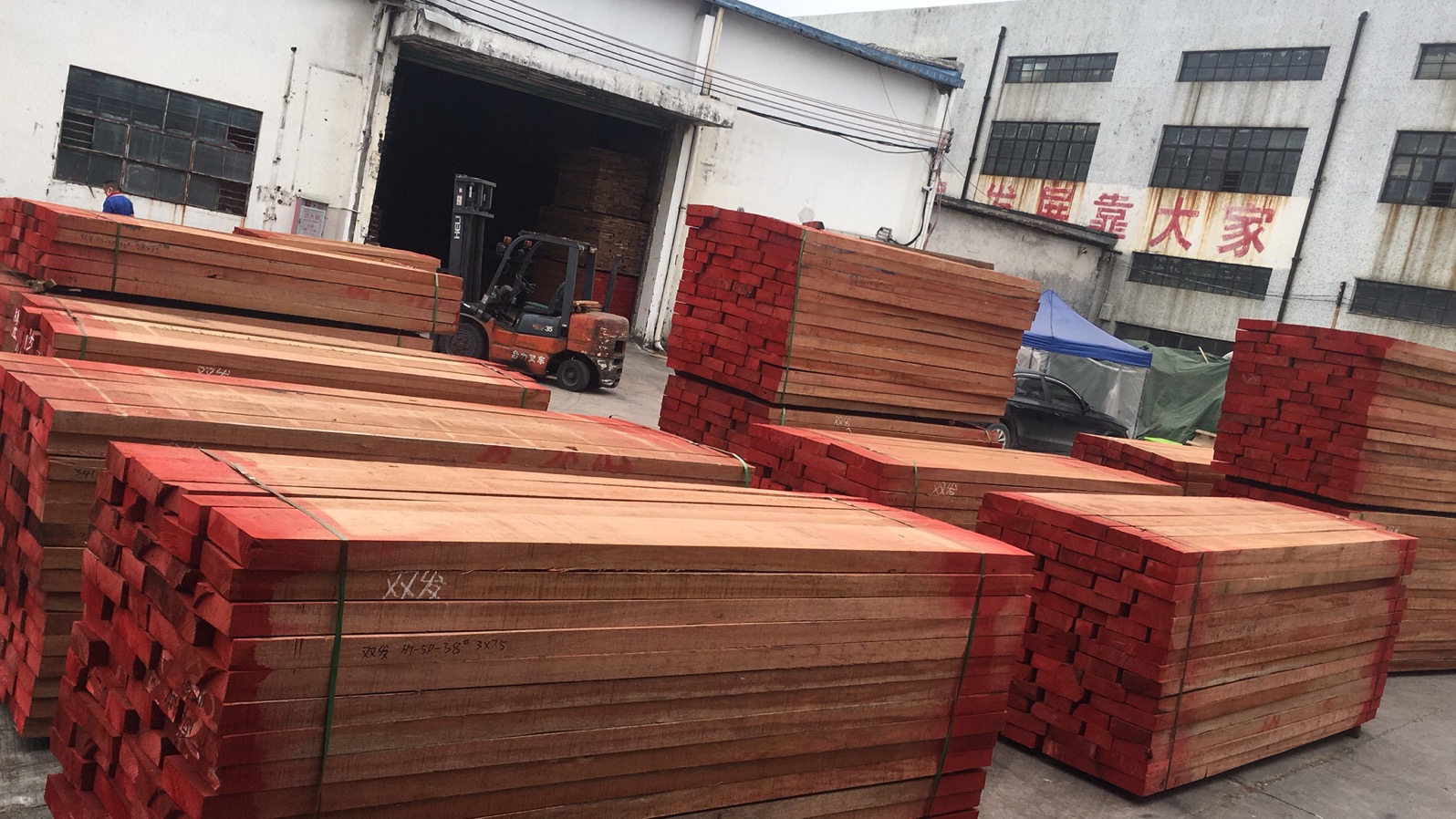 雙發(fā)到貨頂級紅花梨、超厚海棠木、淺色胡桃木